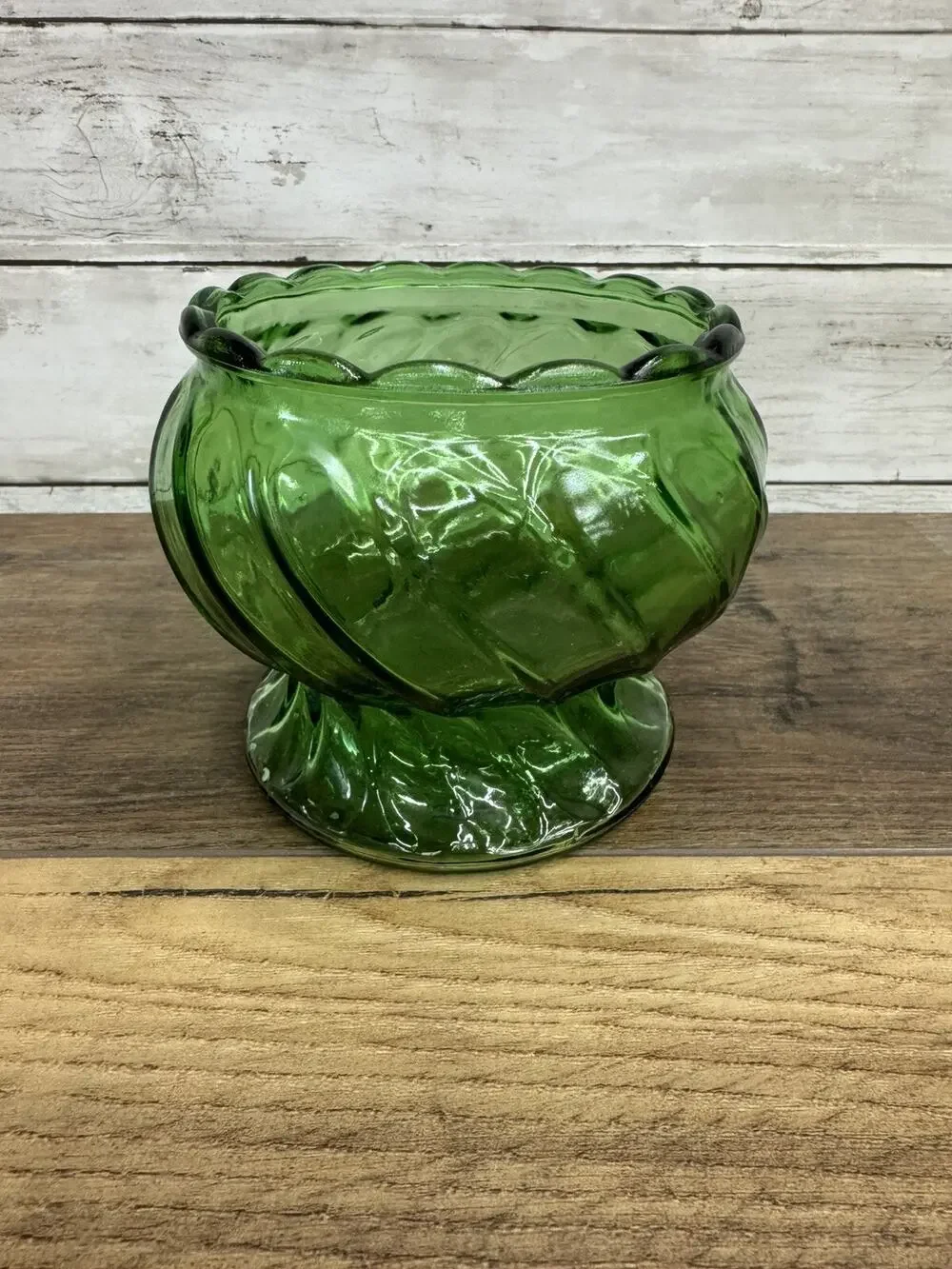 Vintage Emerald Green Glass Thumbprint Pedestal Candy Dish Bowl Planter